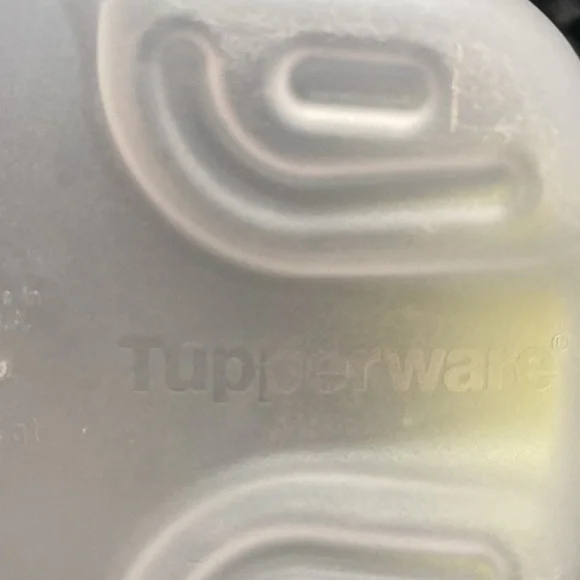 Tupperware Fridge Smart Container - Small Deep - Picture 9 of 16